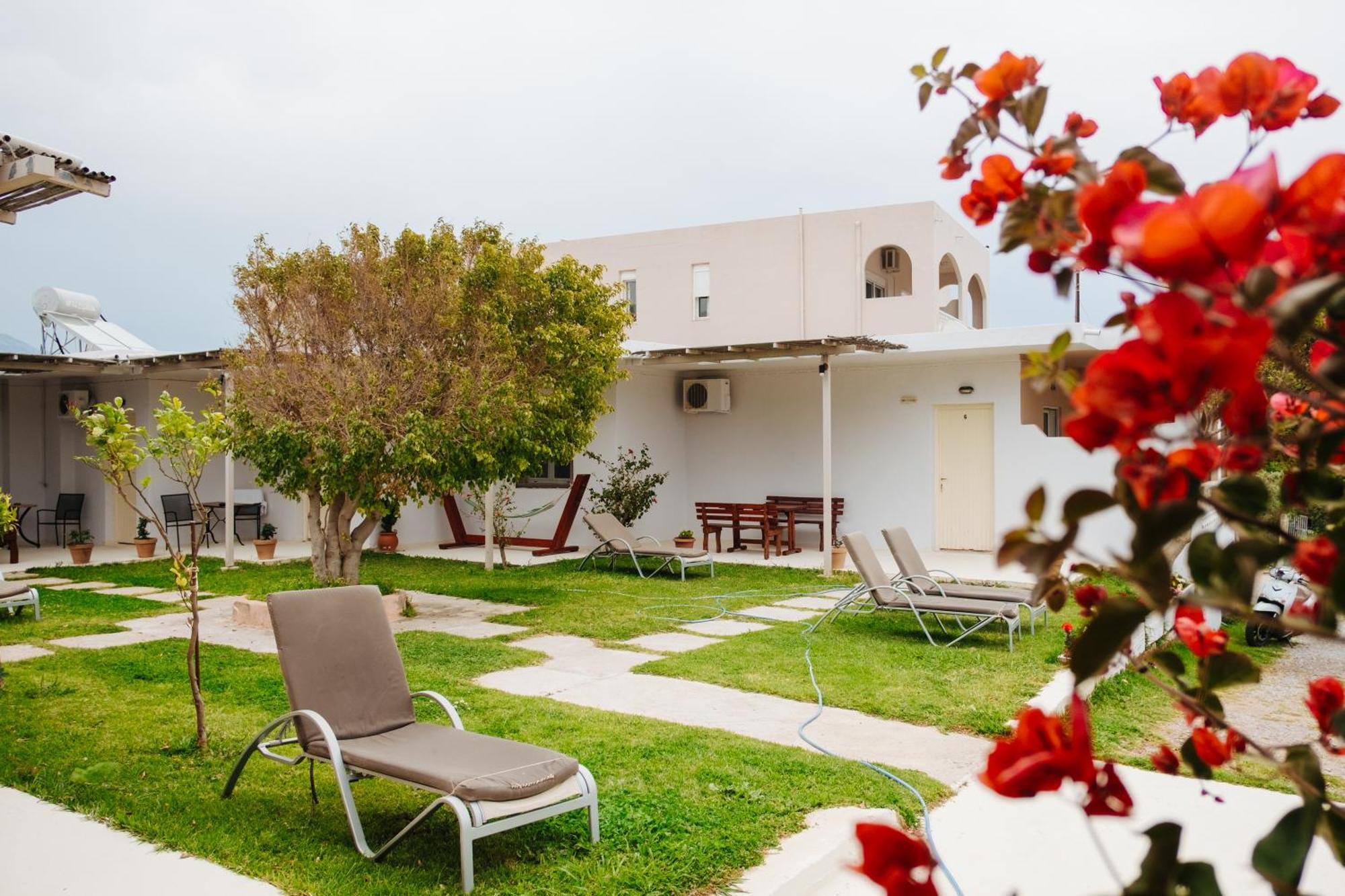 Finikas Apartments Plakias Exterior photo