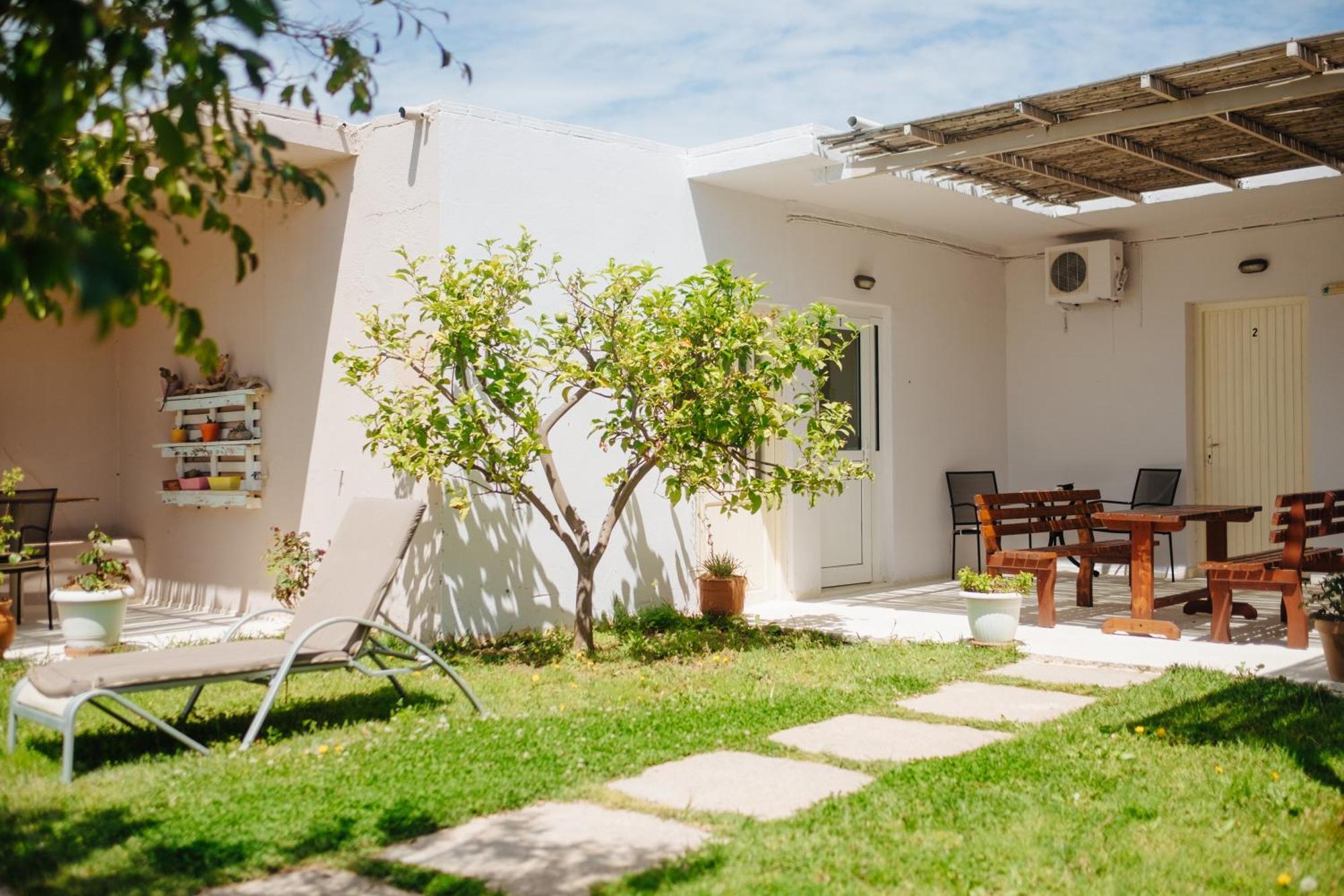 Finikas Apartments Plakias Exterior photo